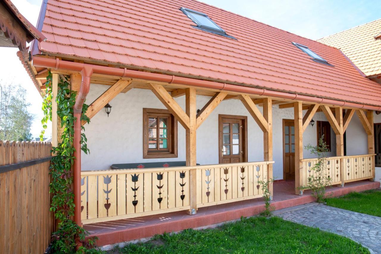 Pepi Vendeghaz - Casa De Oaspeti Pepi Joseni  Luaran gambar
